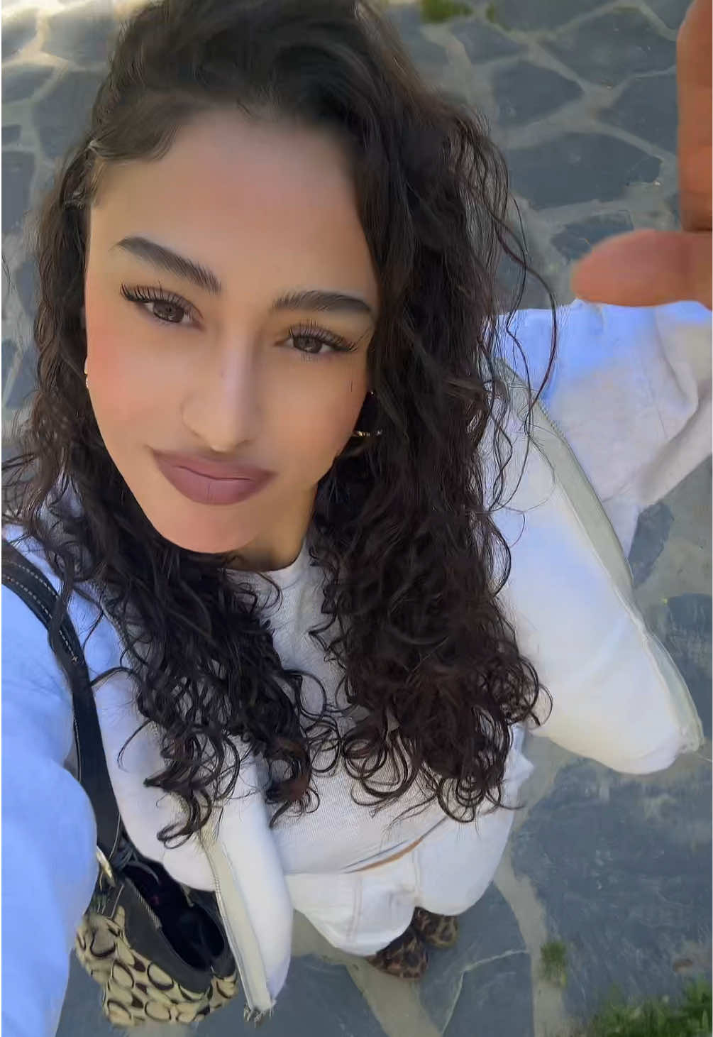 @Yasmin B