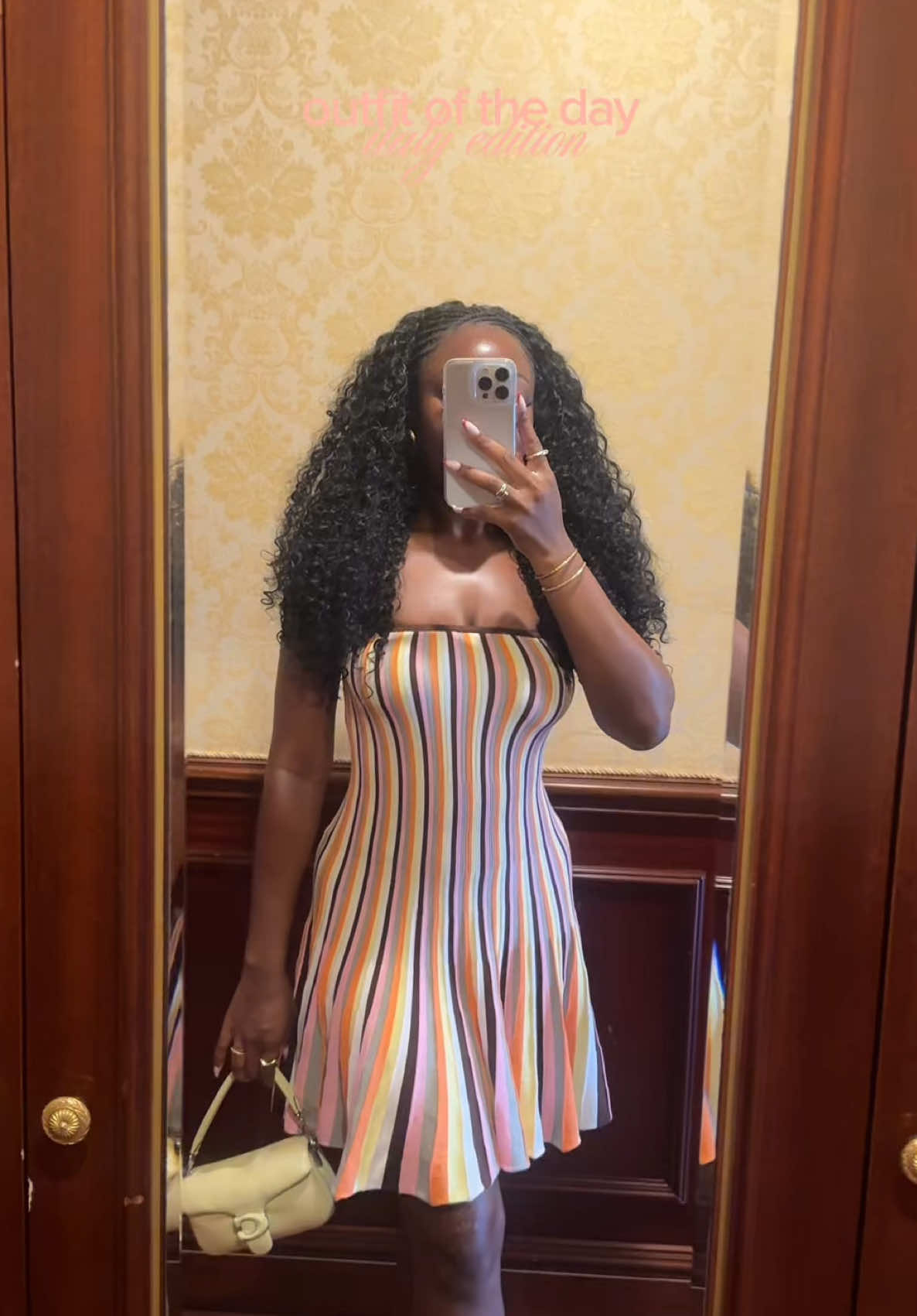 @Simi | Fashion & Lifestyle
