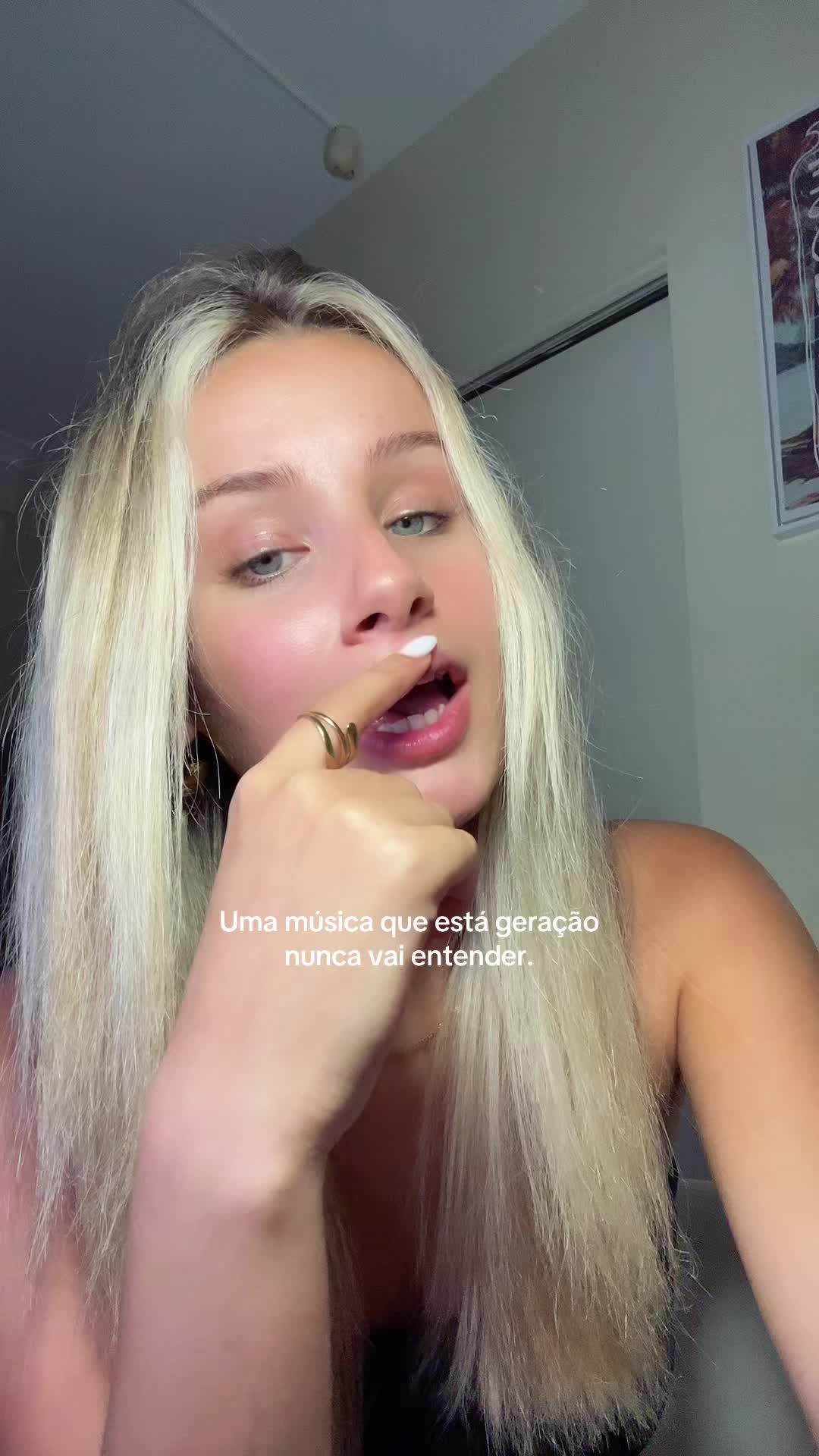 @kikasilveiira