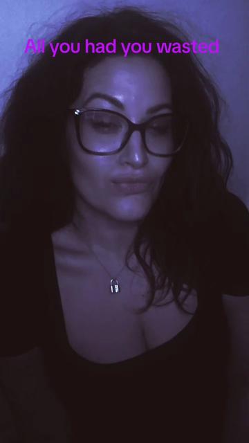 @Val Vicious♡ 🦋 🇲🇽 💚