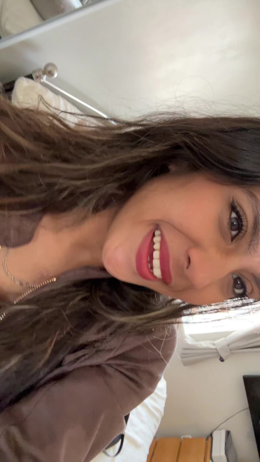 @✨