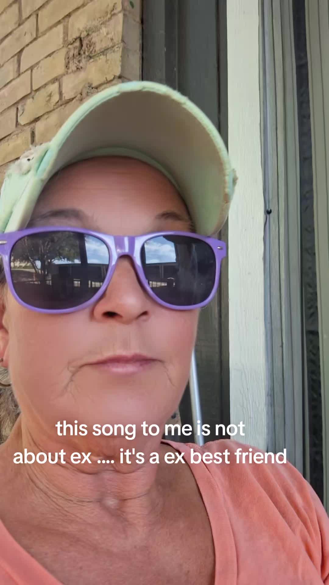 @granny at kitchen table 🎼🎵❌️