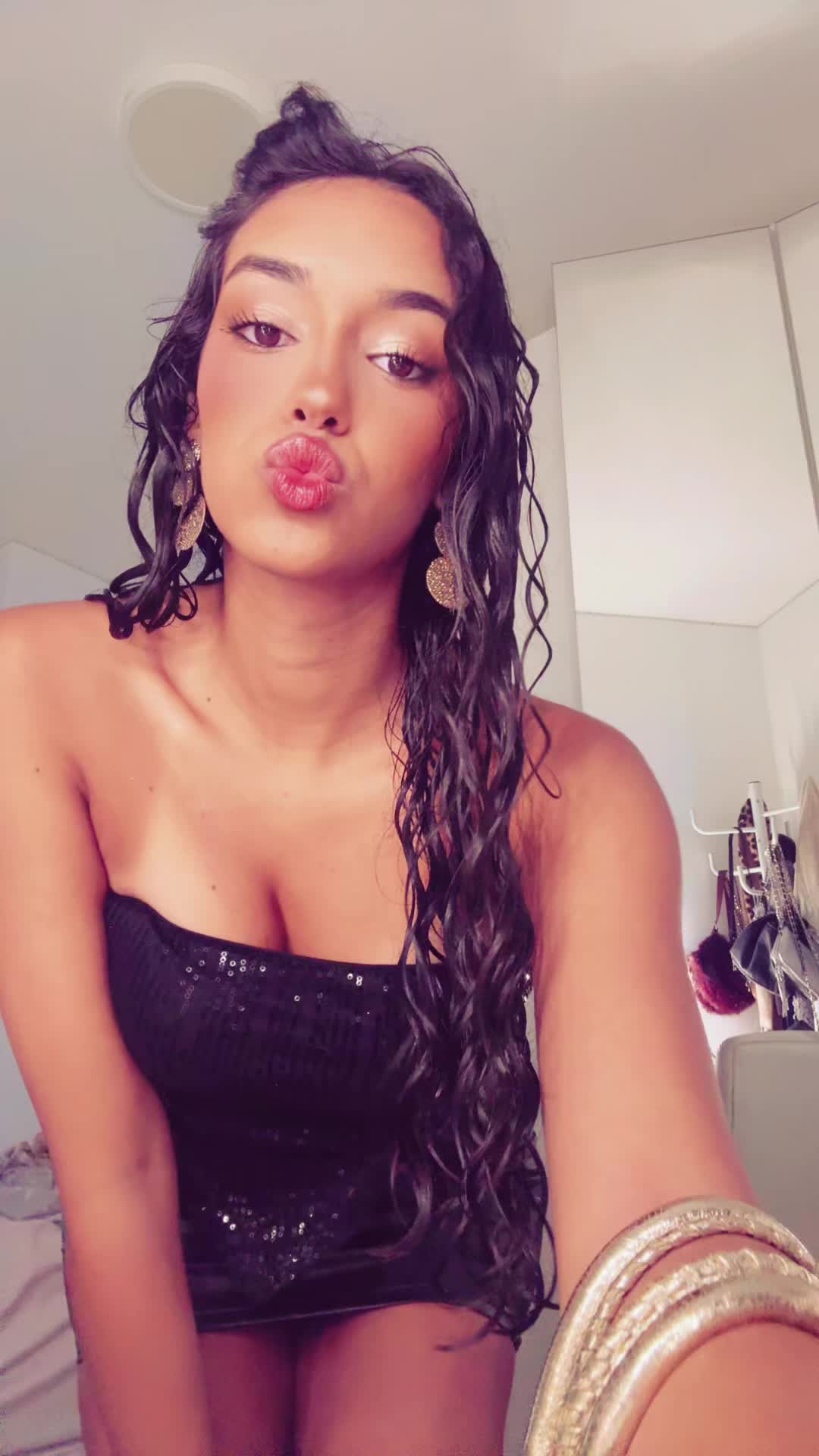 @🥀