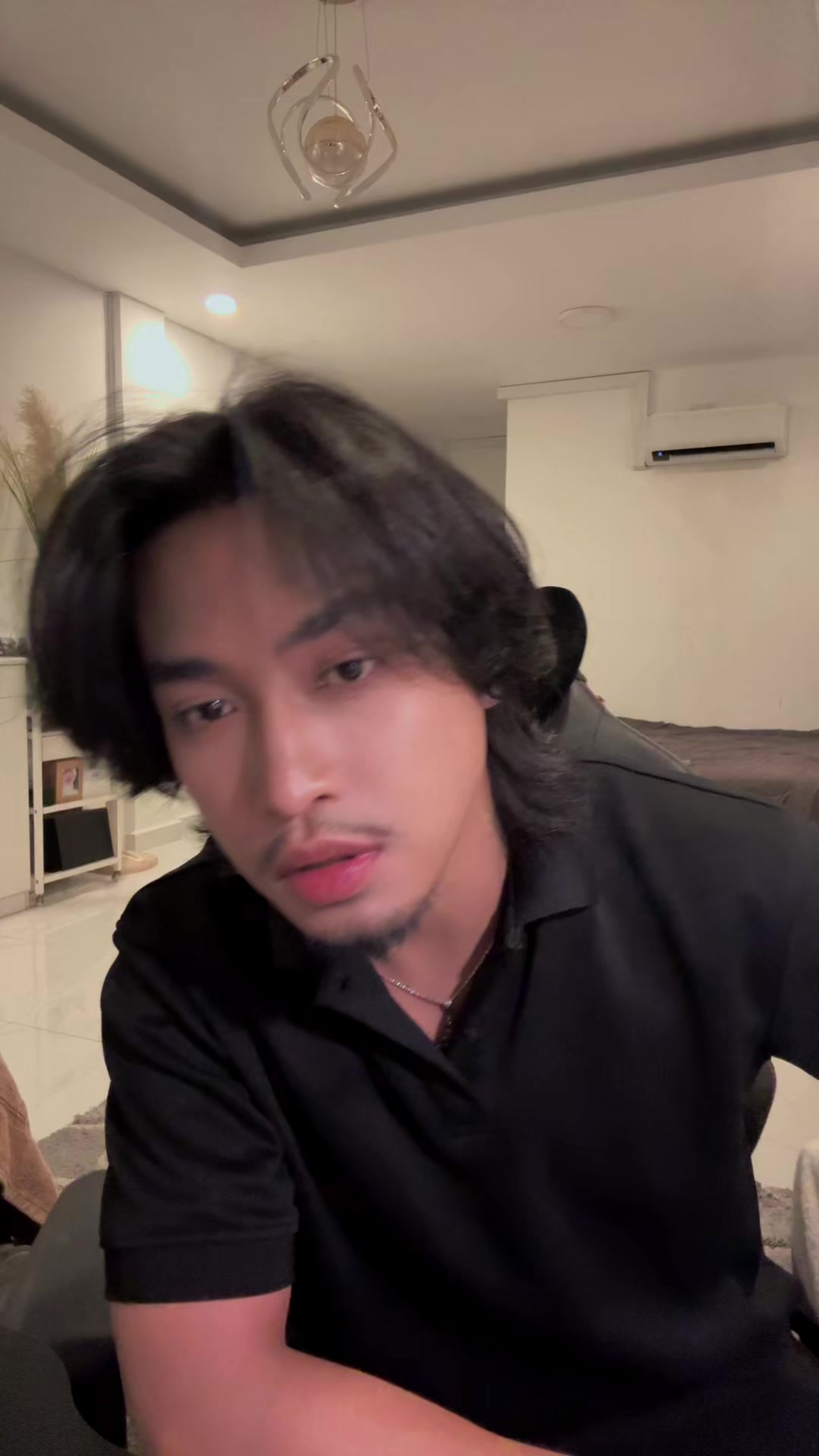 @Prince-ព្រីន Officials