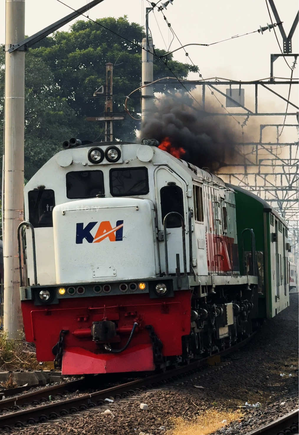 @Train_Story