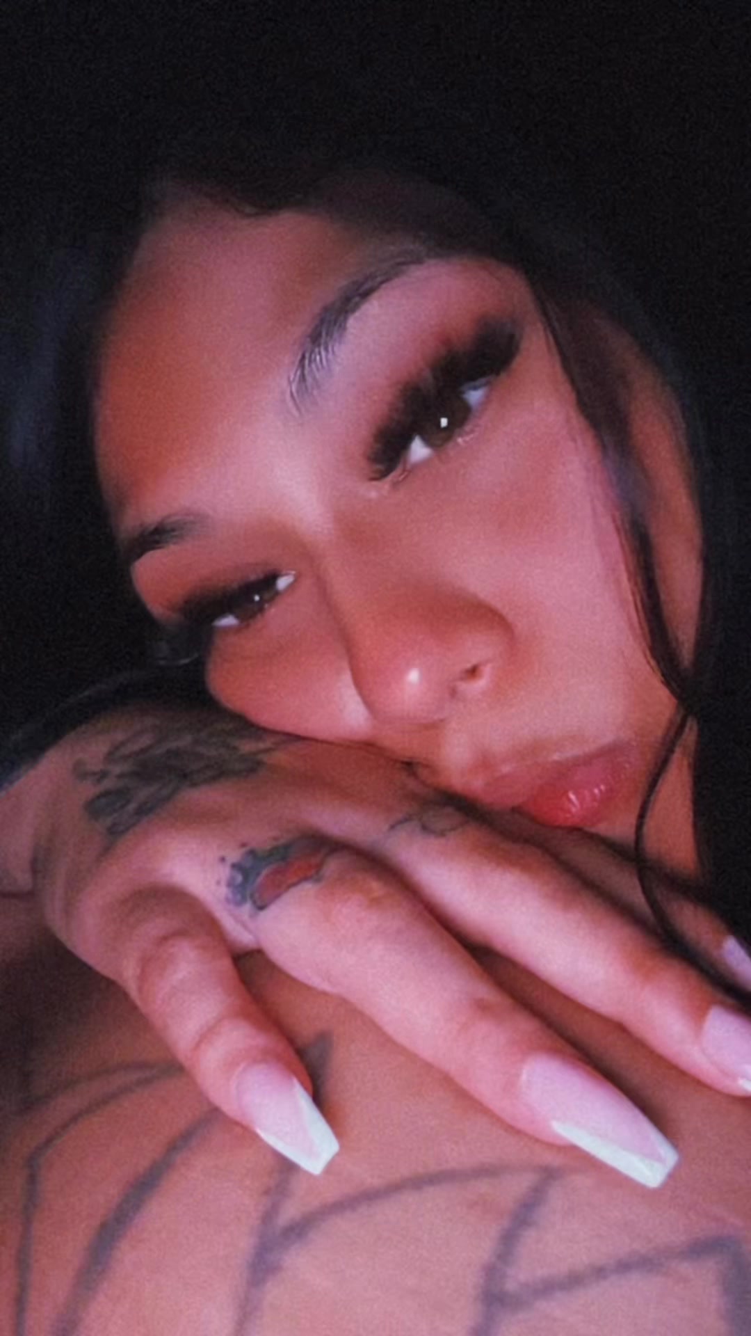 @😈