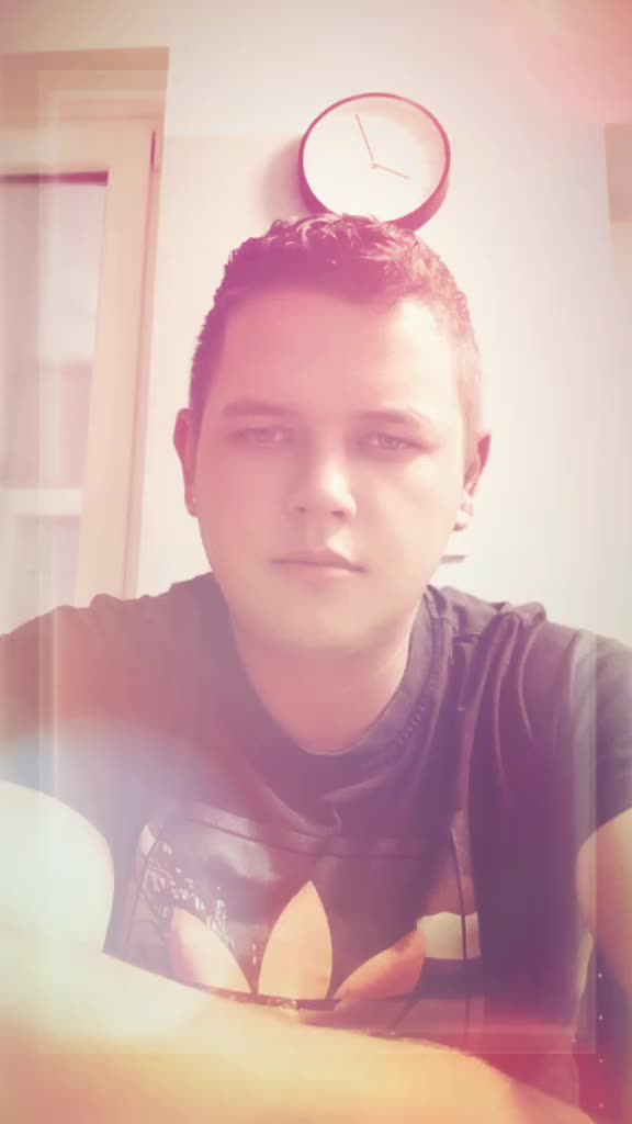 @Gabriel Livarariu
