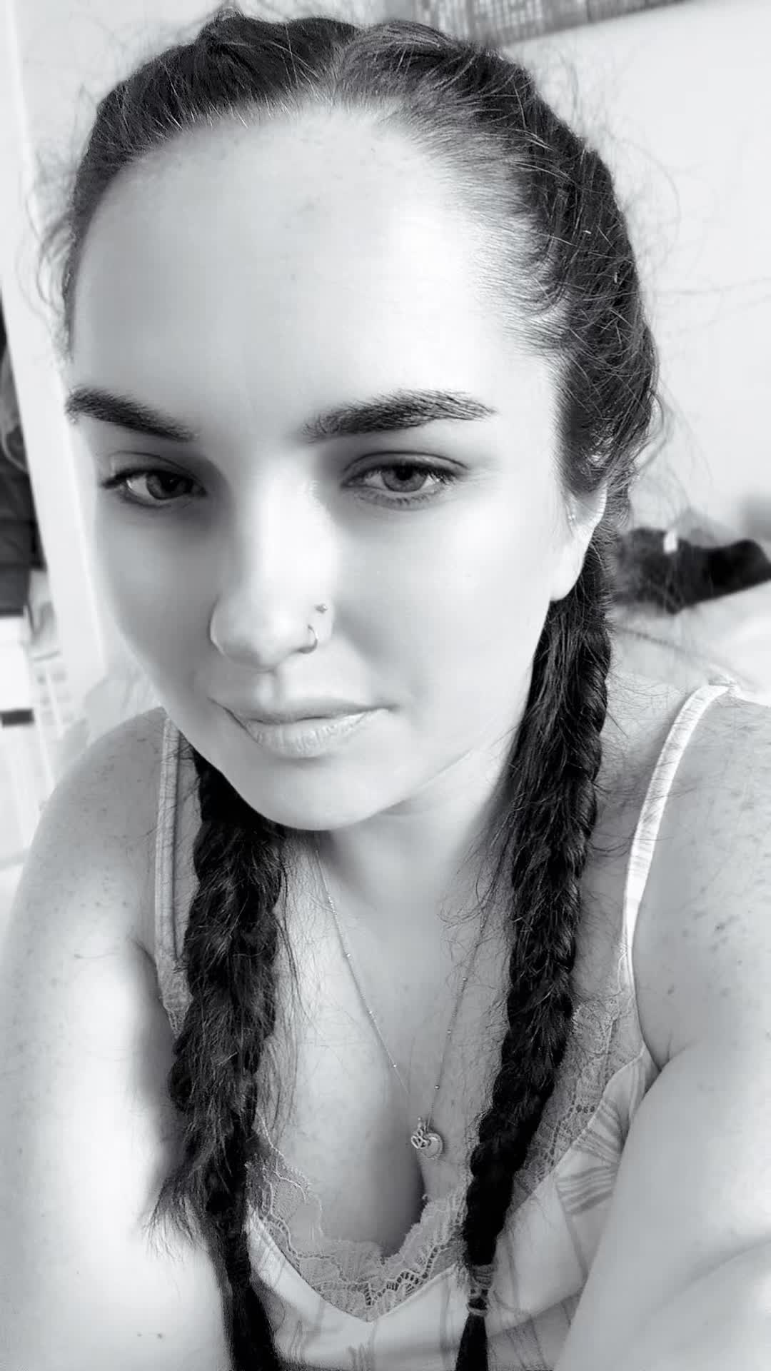 @𝓡𝓪𝓬𝓱𝓮𝓵-𝓛𝓸𝓾𝓲𝓼𝓮🖤