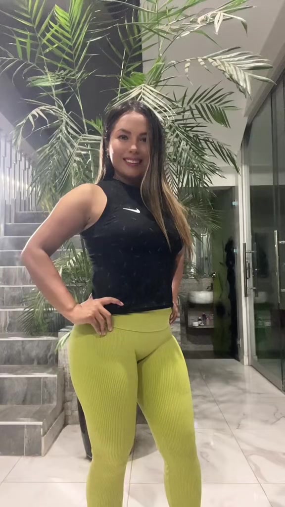@Denisse CL