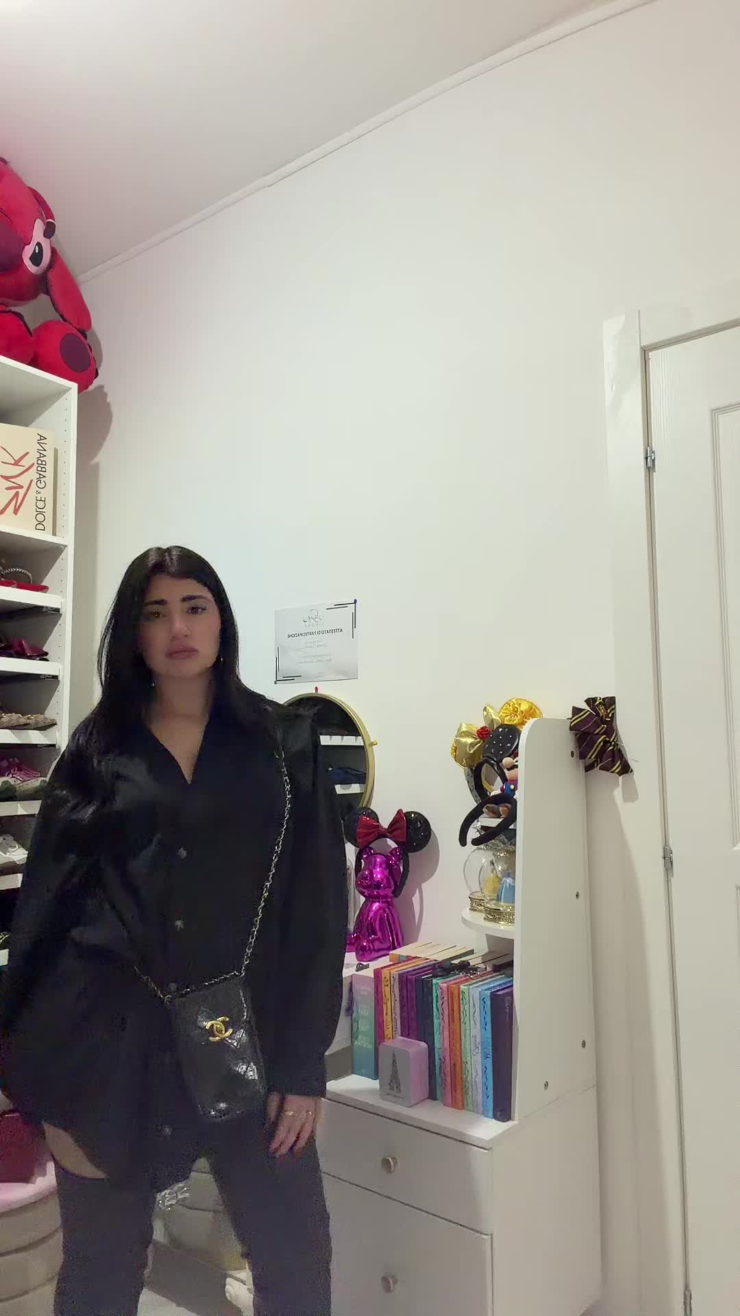 @♕