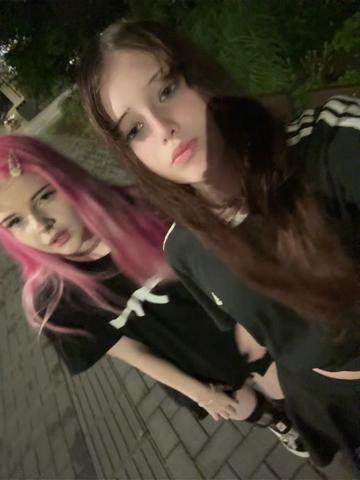 @сладкая заяяя)))