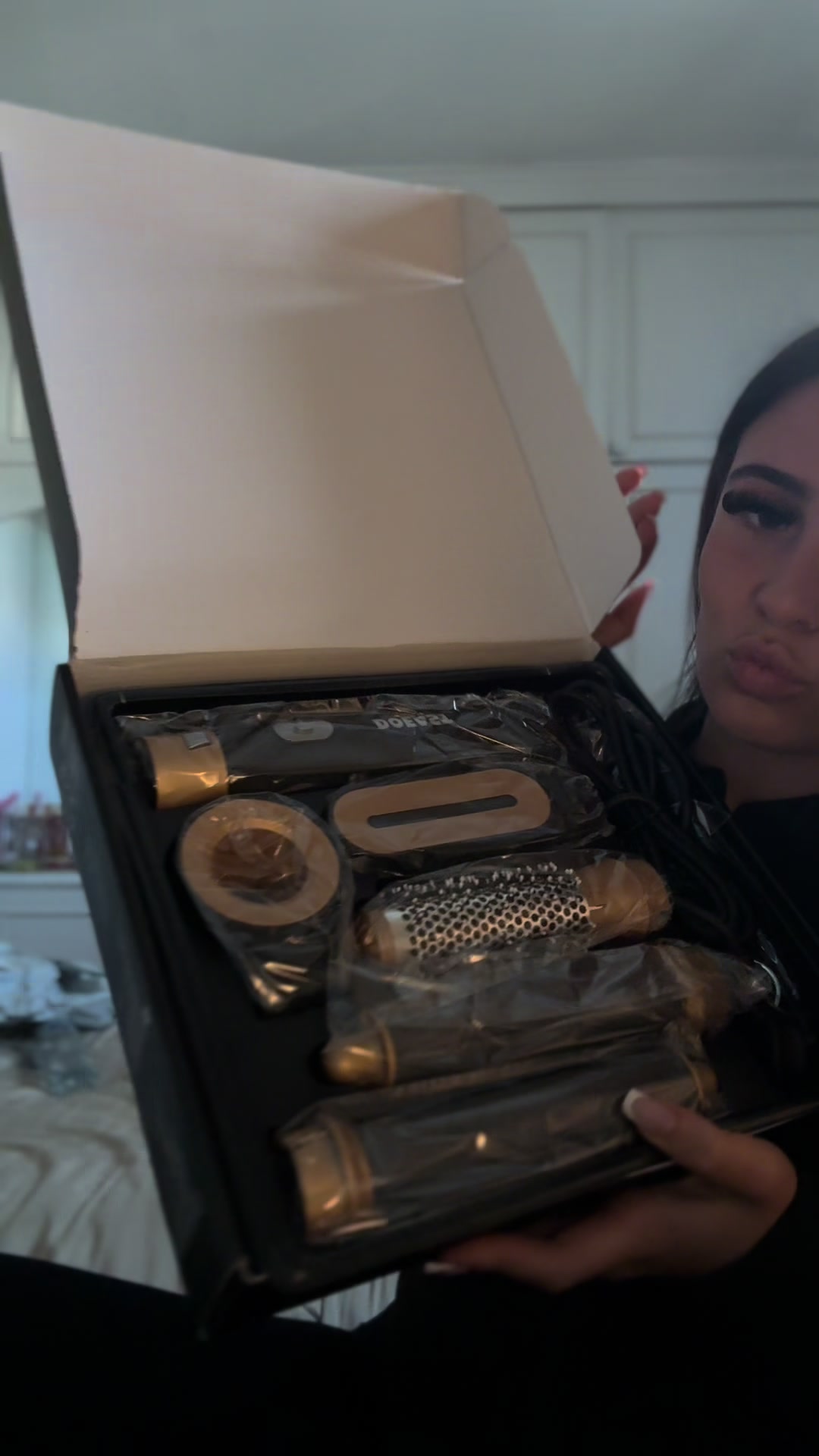 @bella lily