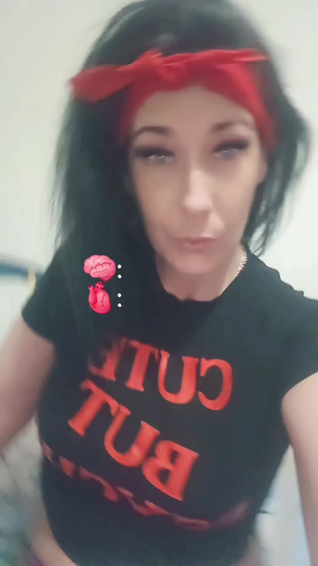 @Nikkinoodles🫦