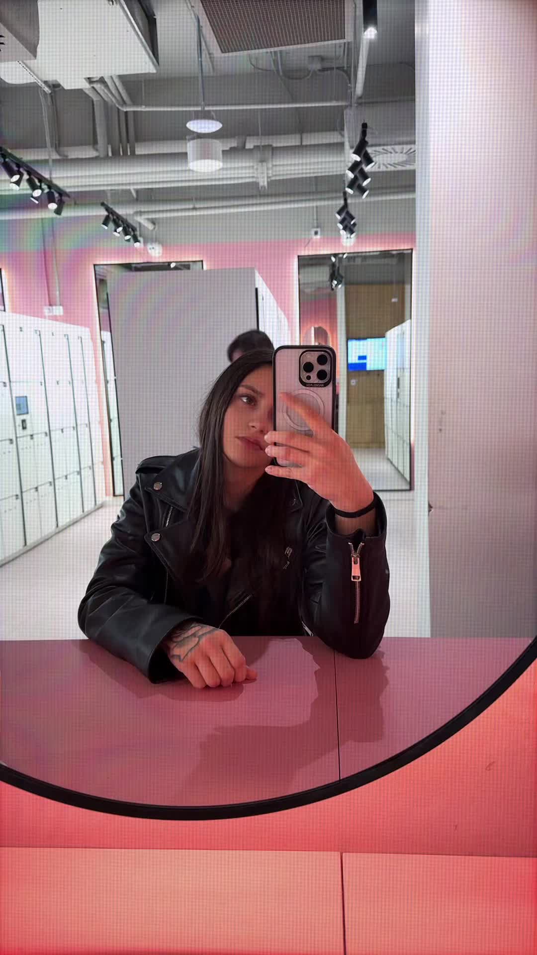 @Maria Alexandra