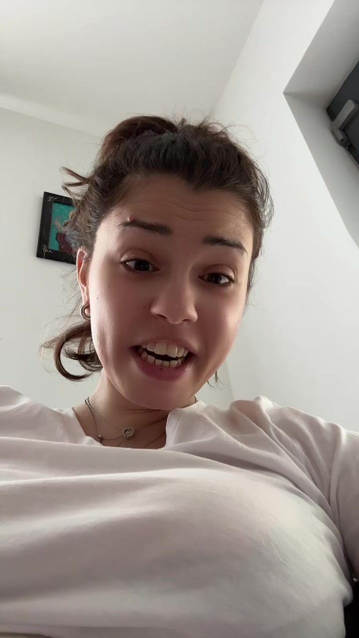 @Iza