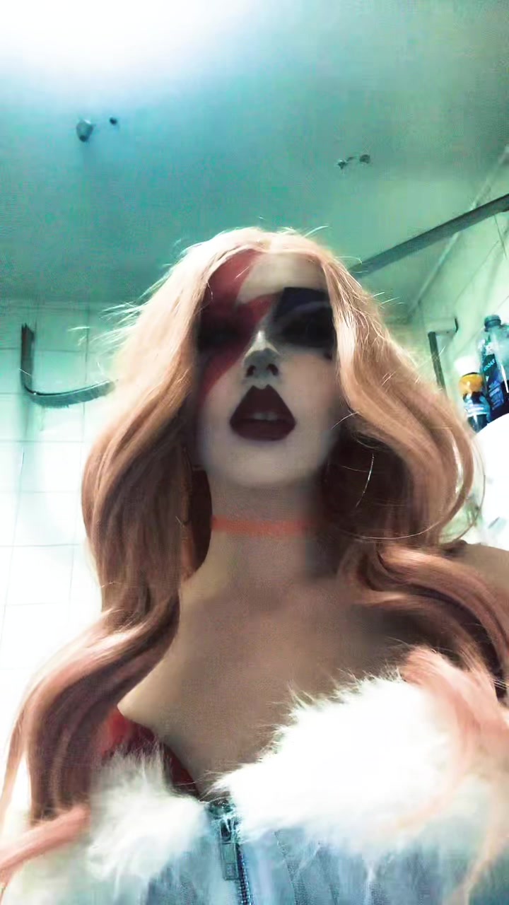 @•C♡