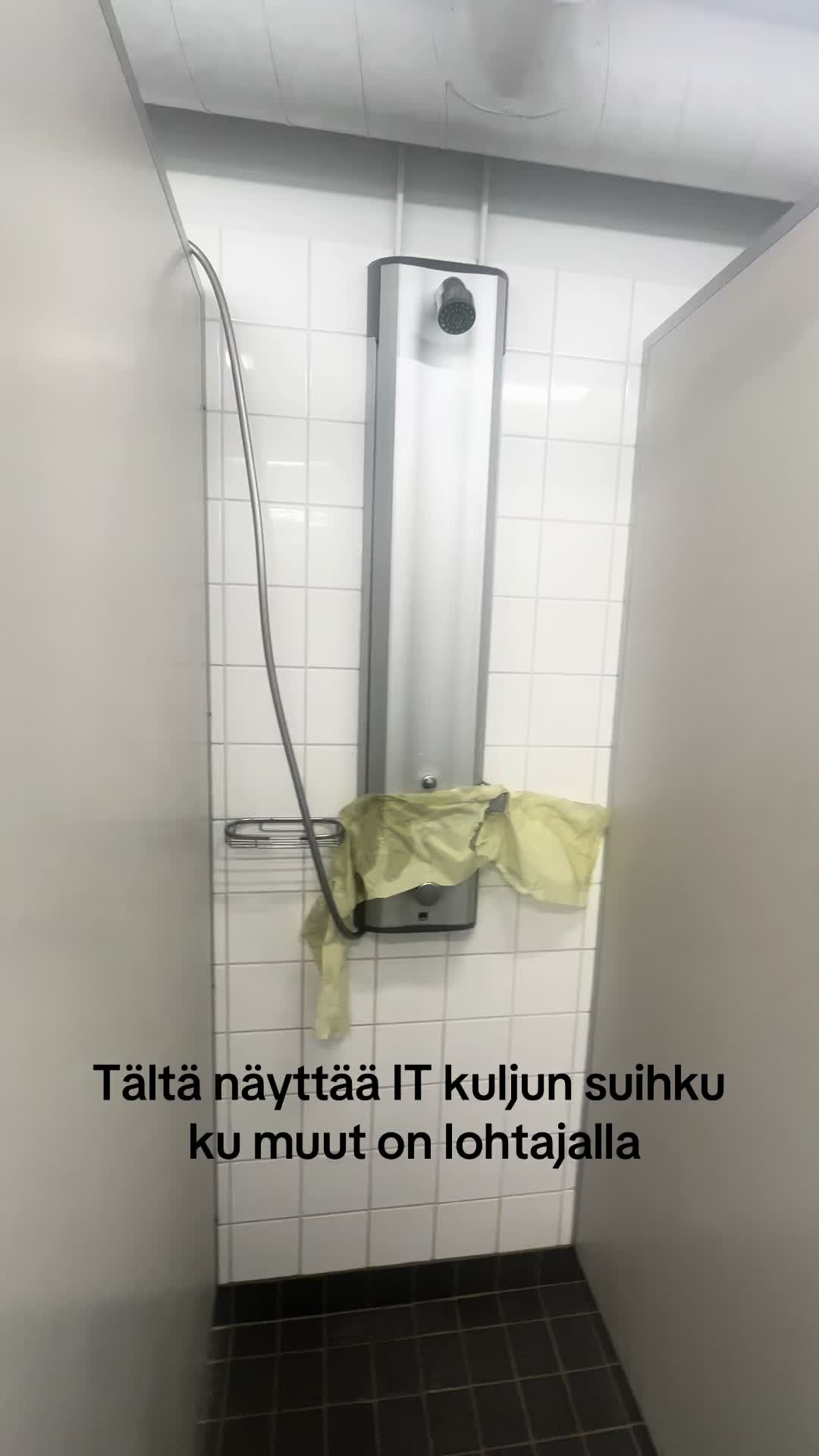 @M𝔦𝔦k𝔞 Ku𝔭s𝔲