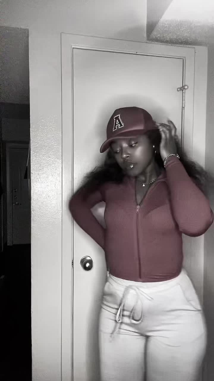 @Ariianaa_Laniisee🥀