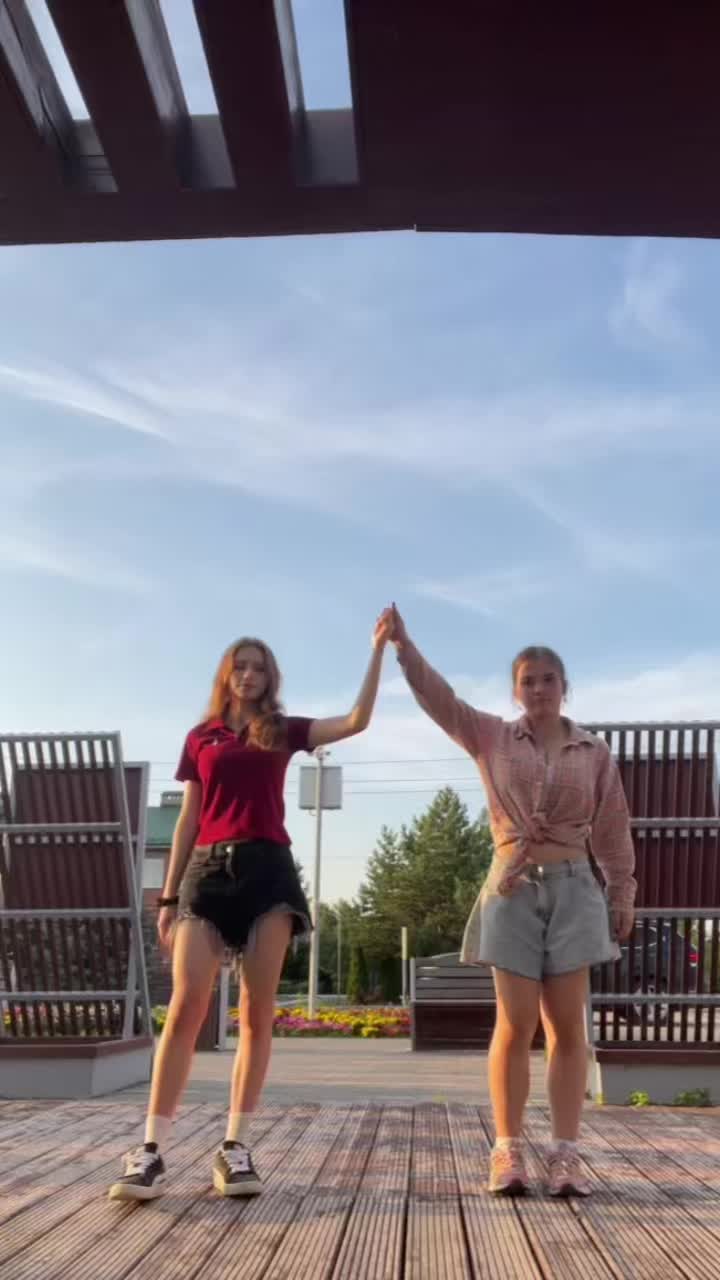 @викуша