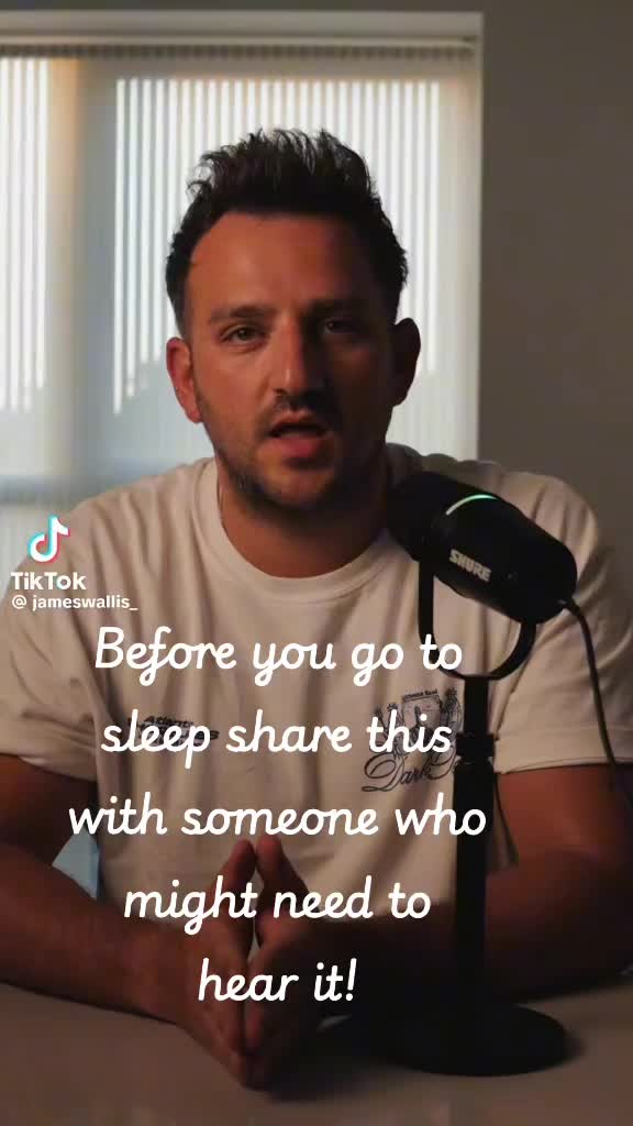 @DressingGownDerek2🔊❤️🔔🌙💜