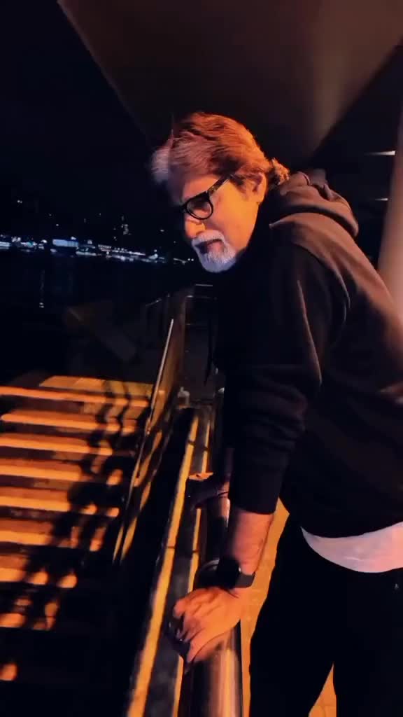 @amitabhbachchan
