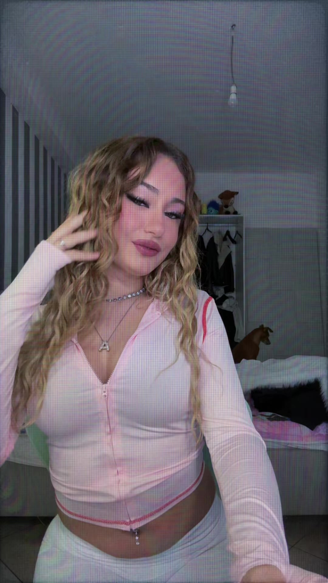 @𝓵𝓪 𝓼𝓪𝓷𝓽𝓪🌺
