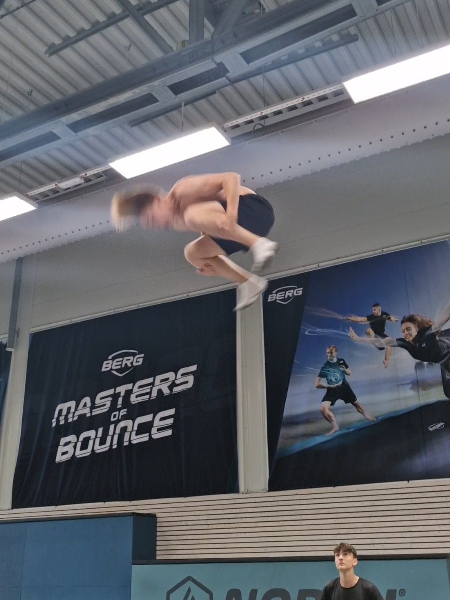 @Limmers flips