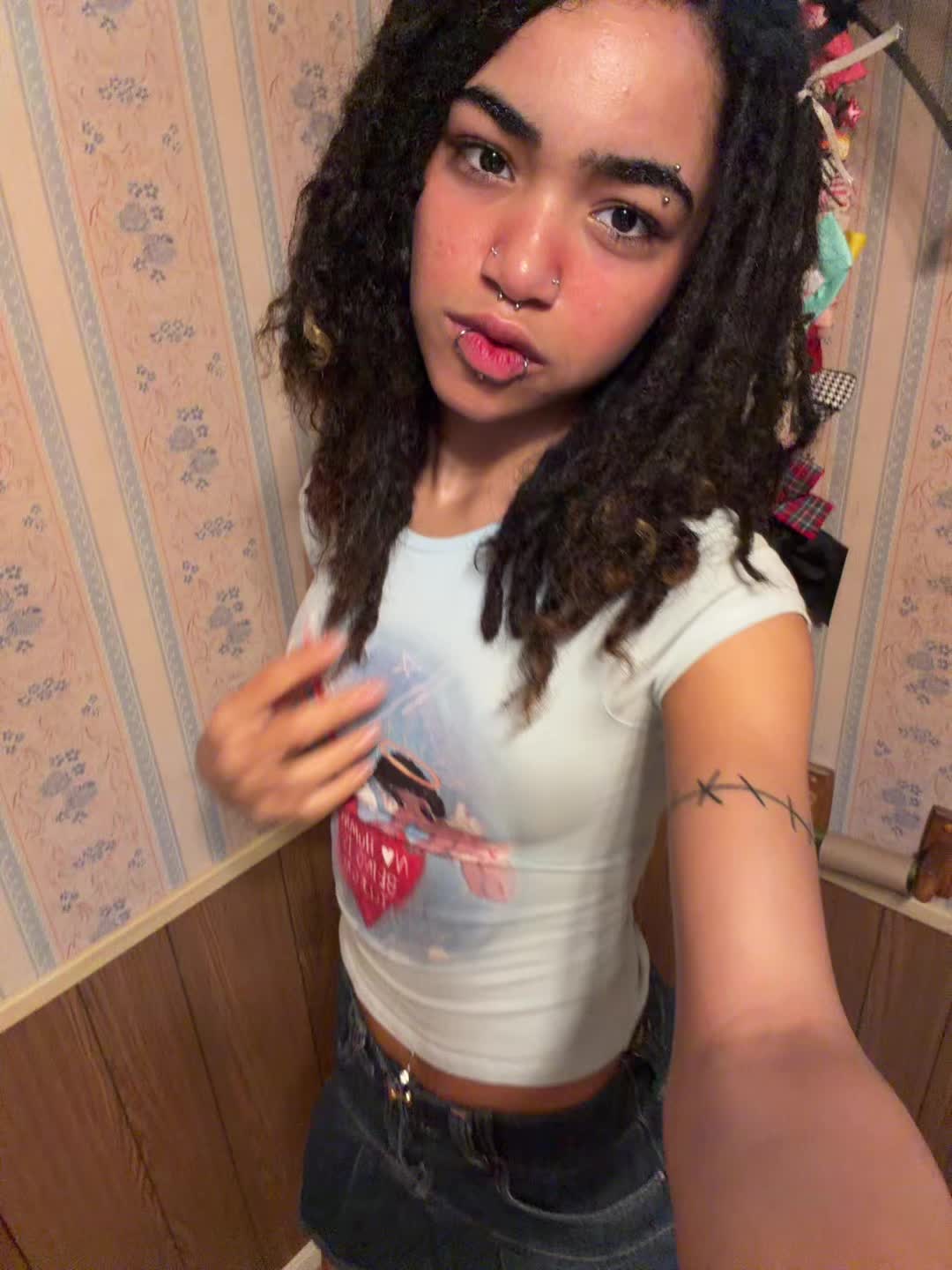 @Asia Makenzie