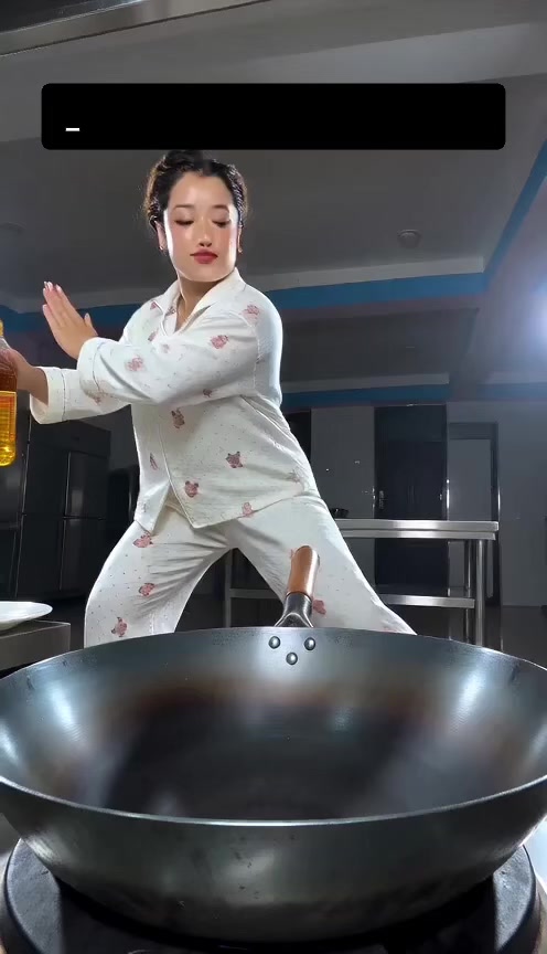 @Roji🕊️