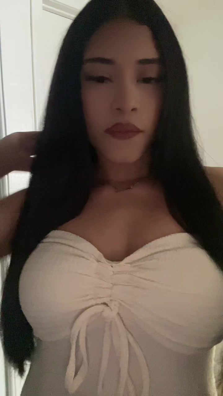 @???