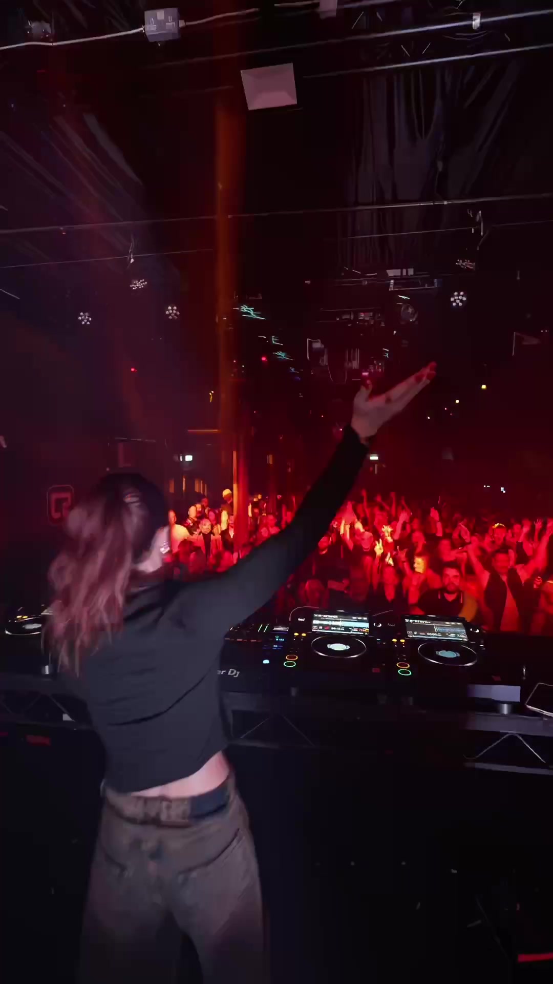@AmyElleDJ
