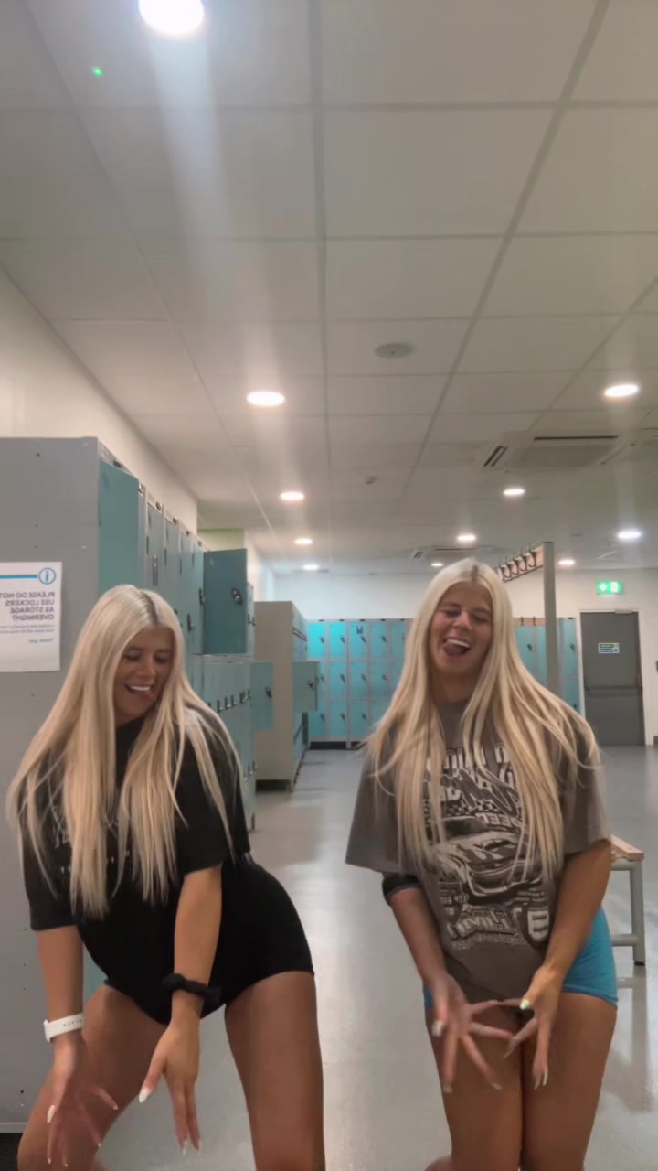 @Twins👯♀️