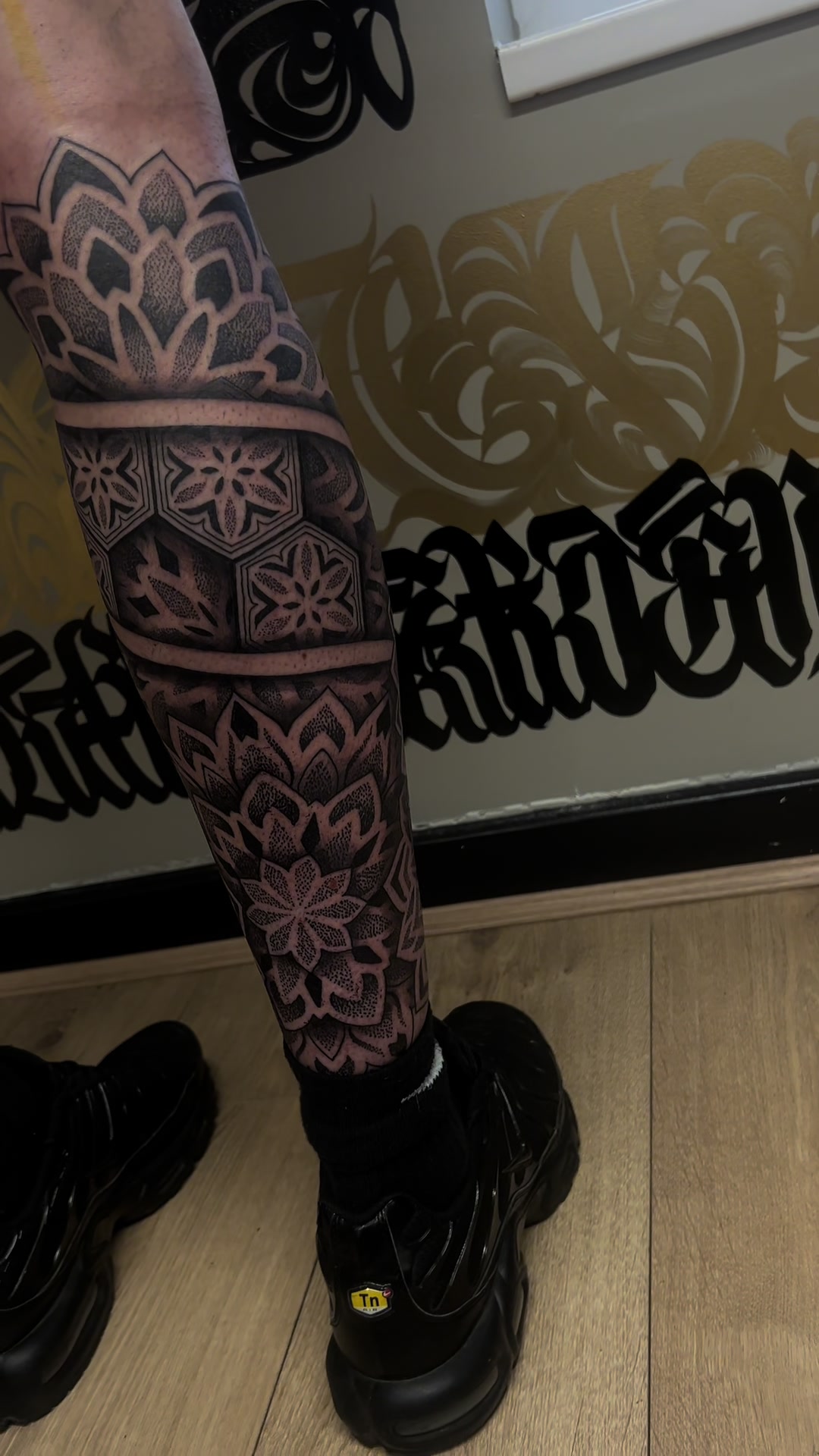 @JoshBlackOnyxTattoo
