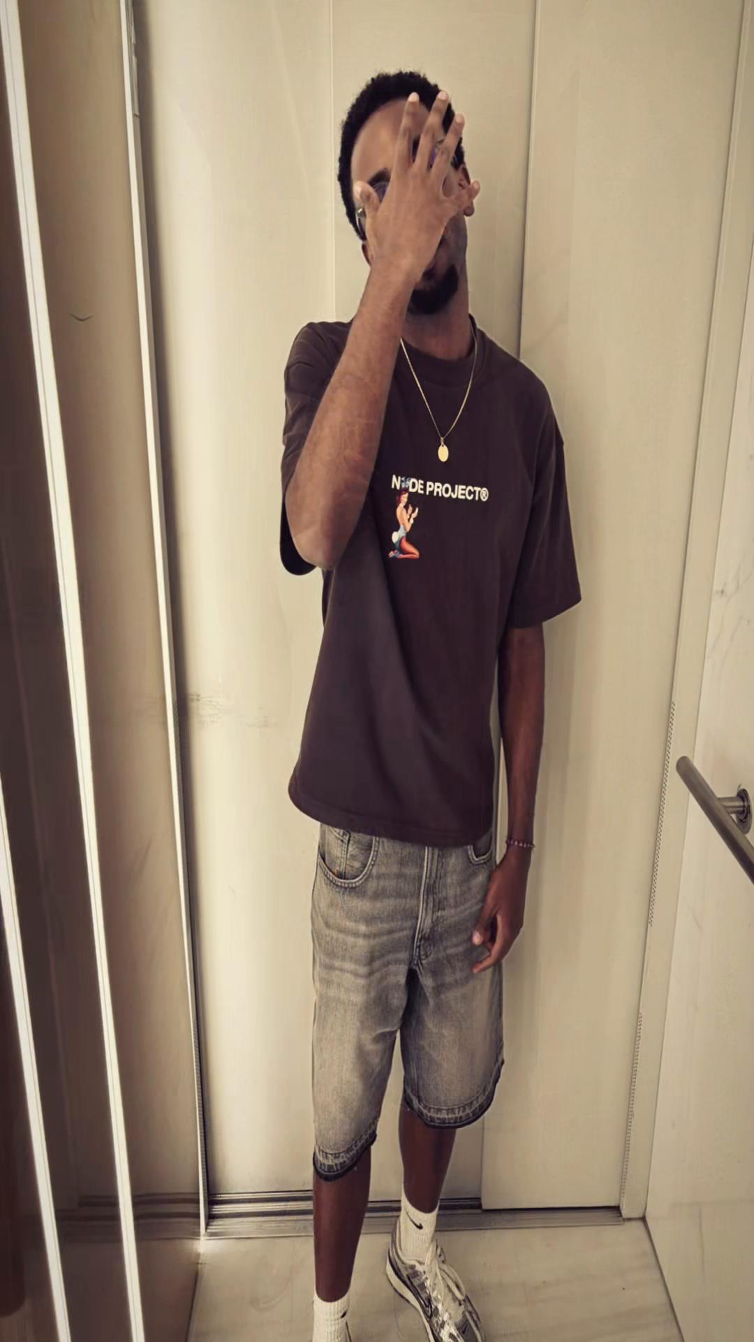 @easymoneyduque