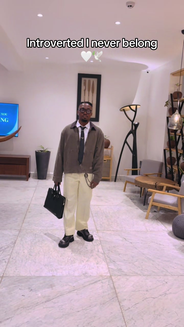 @𝑨𝒅𝒊𝒔𝒐𝒏𝒆𝒎𝒎𝒚&trade;️
