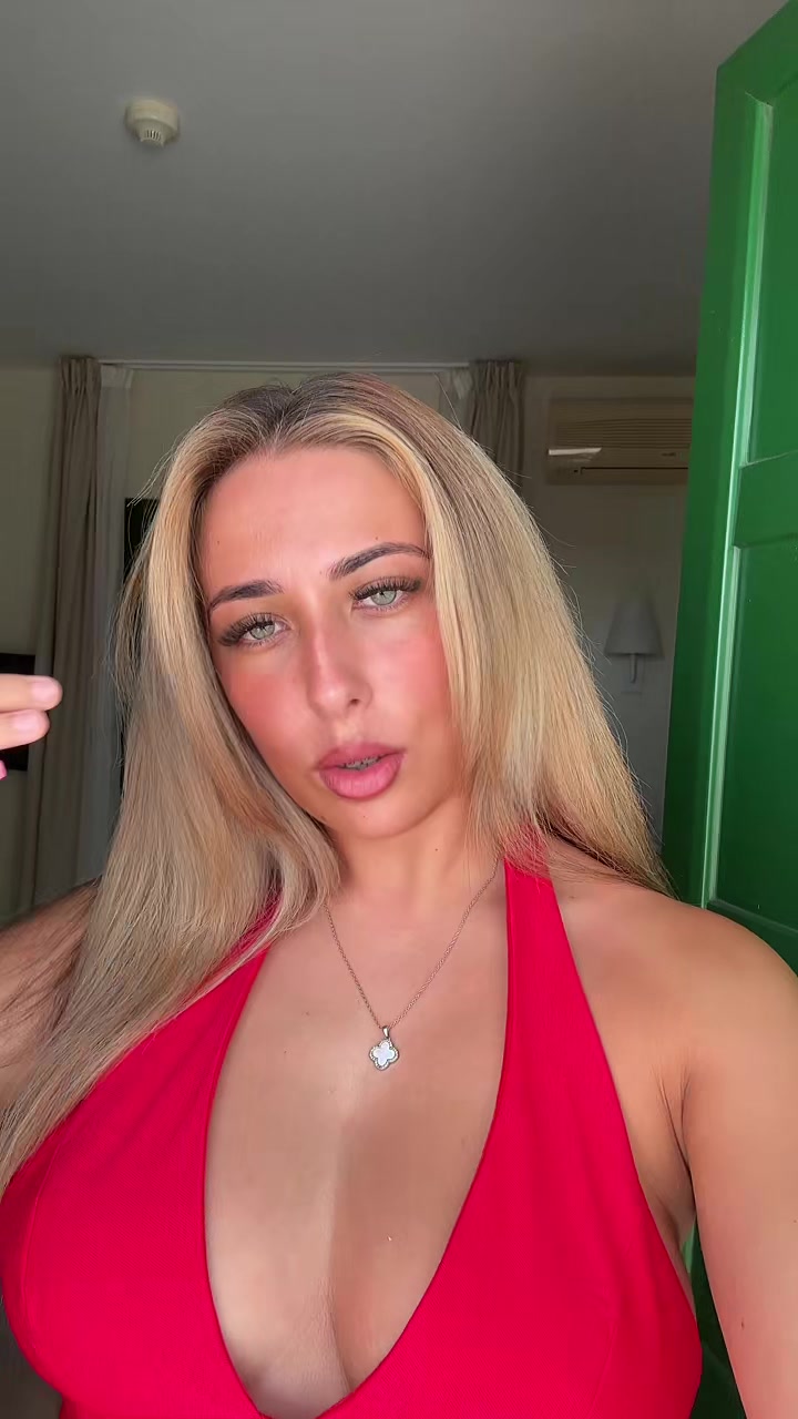 @Lily