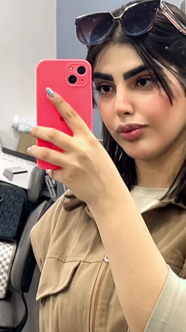 @Mobina