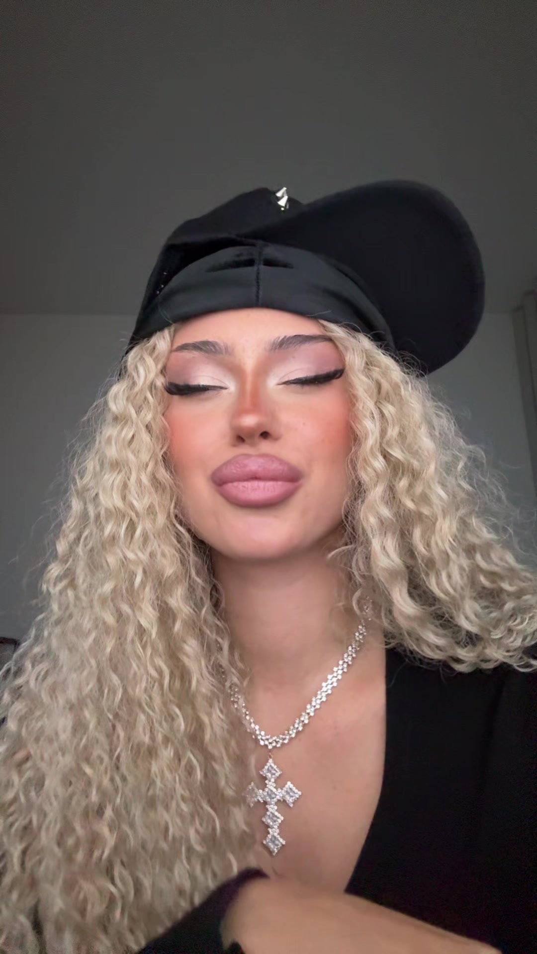 @Syndii69