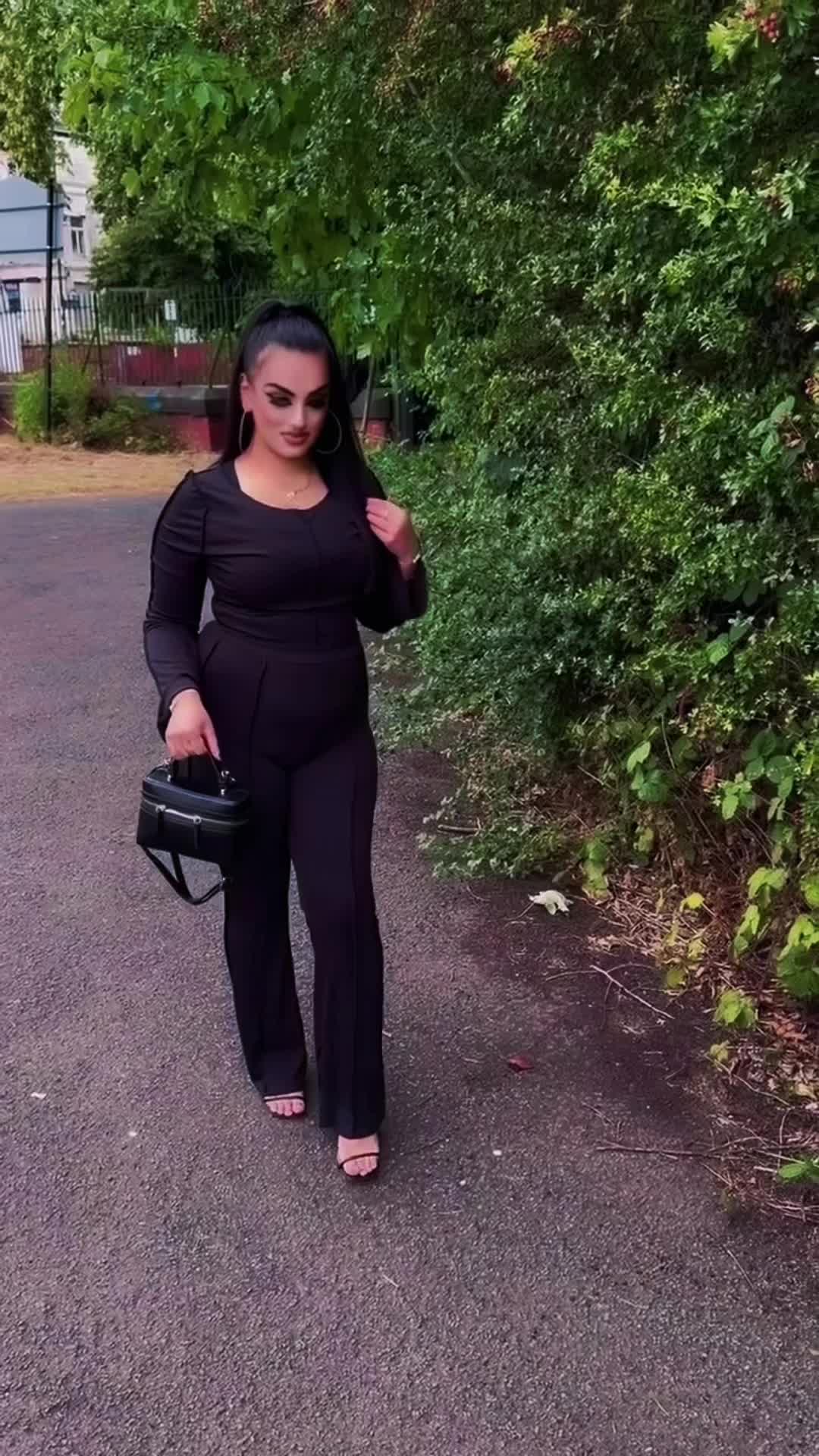 @Heenaaaxo