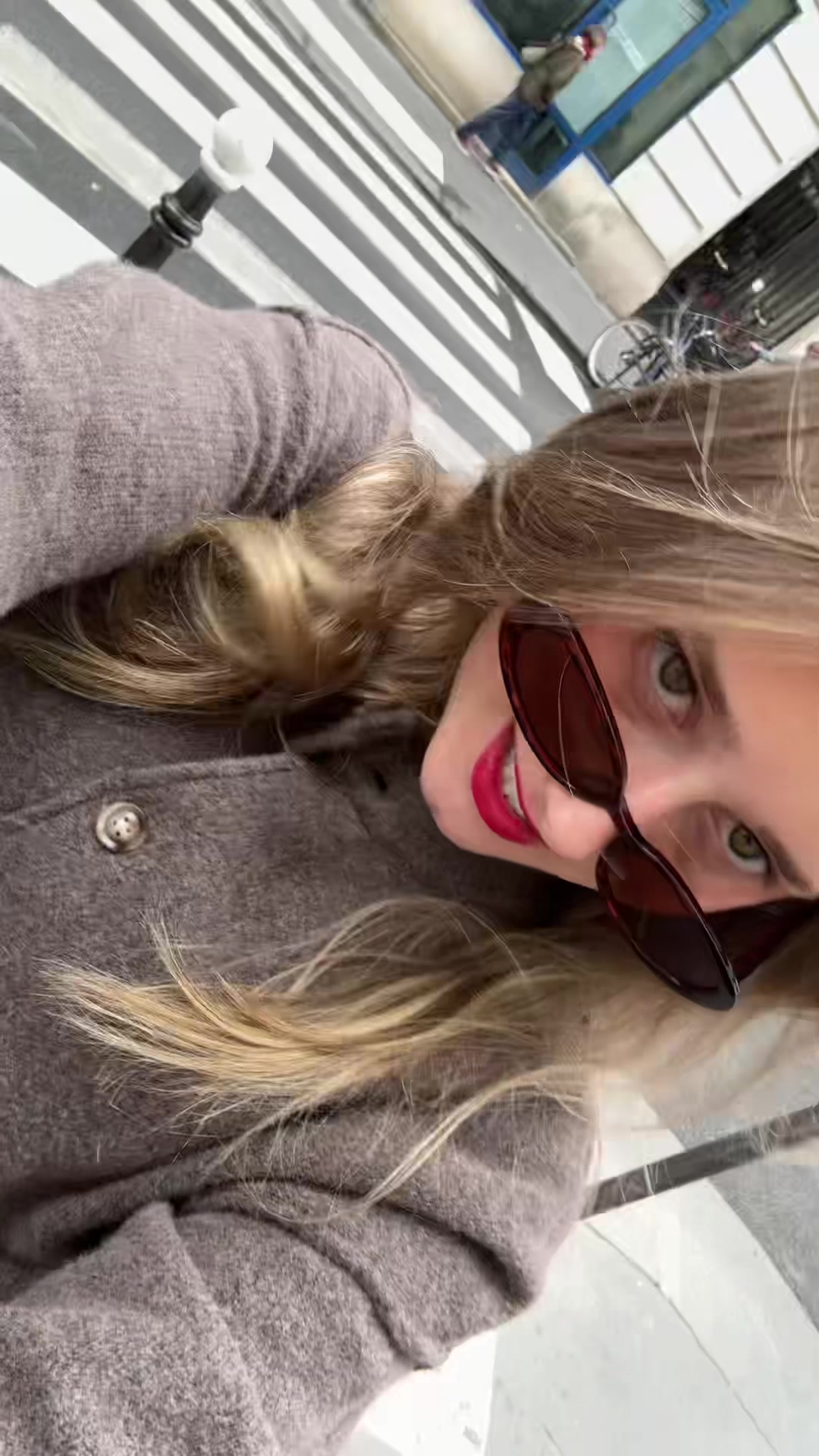 @nicoleoborn