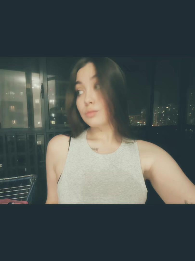 @aluxzzzzzv