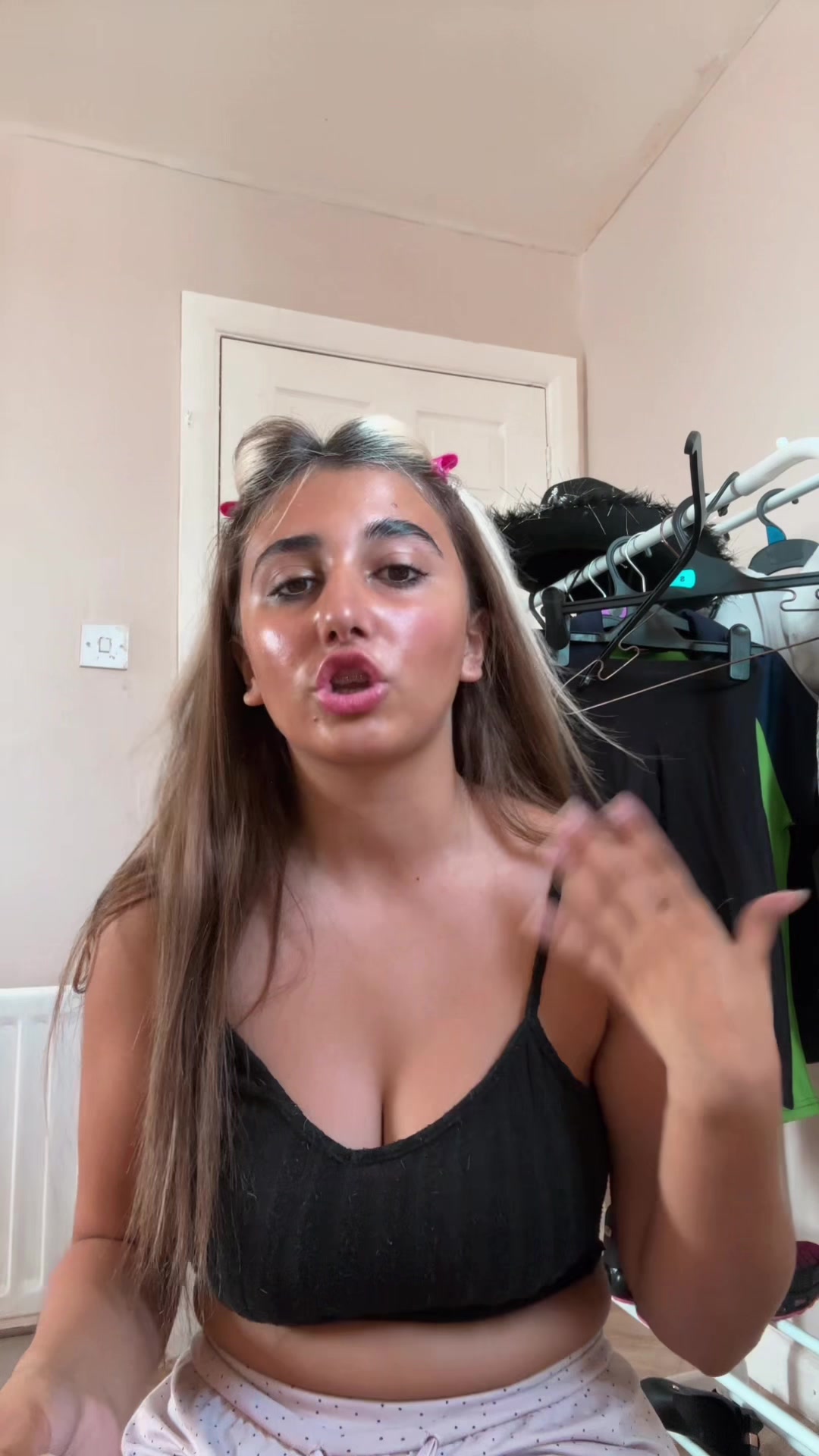 @leylalivexx