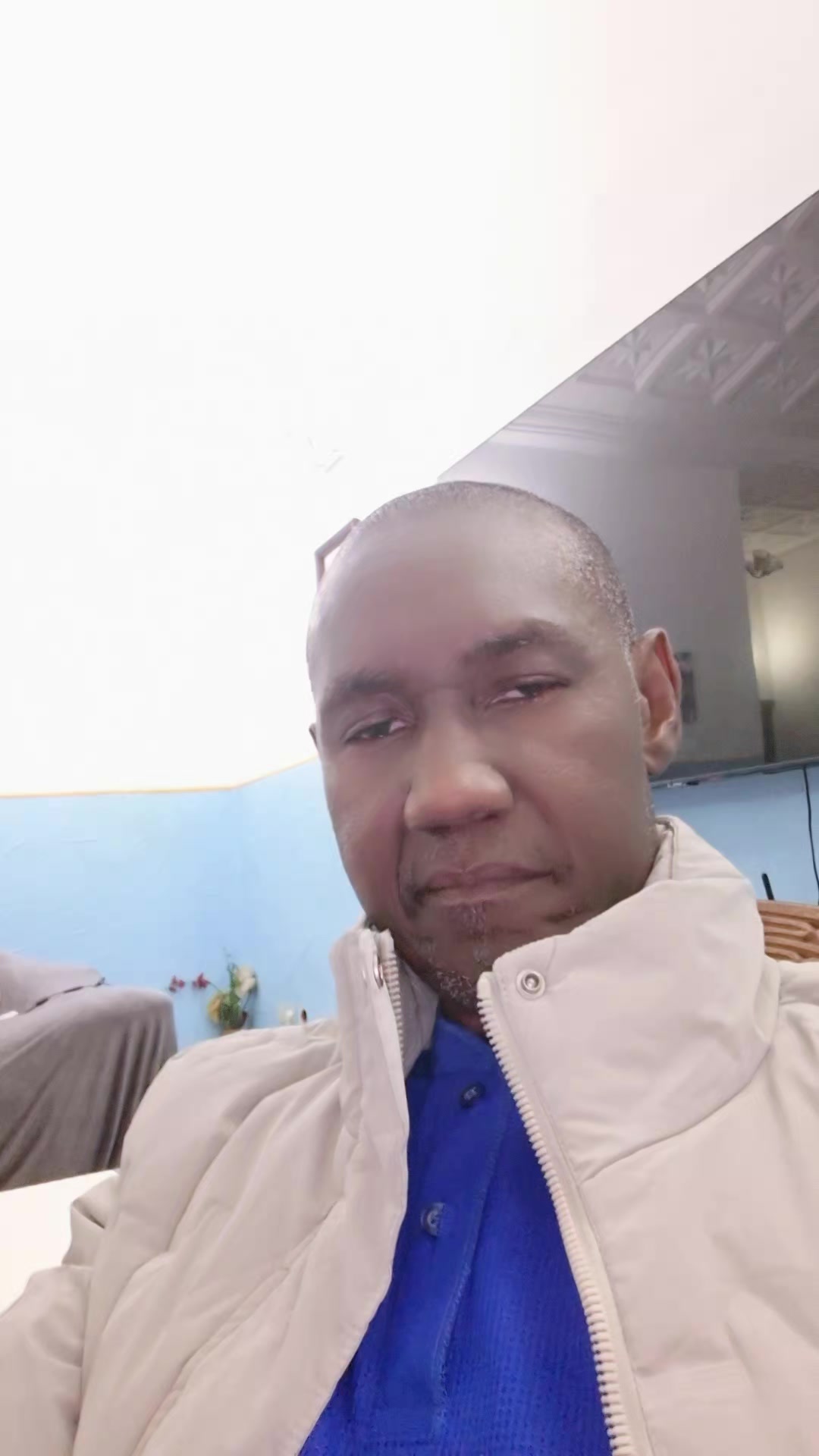 @T