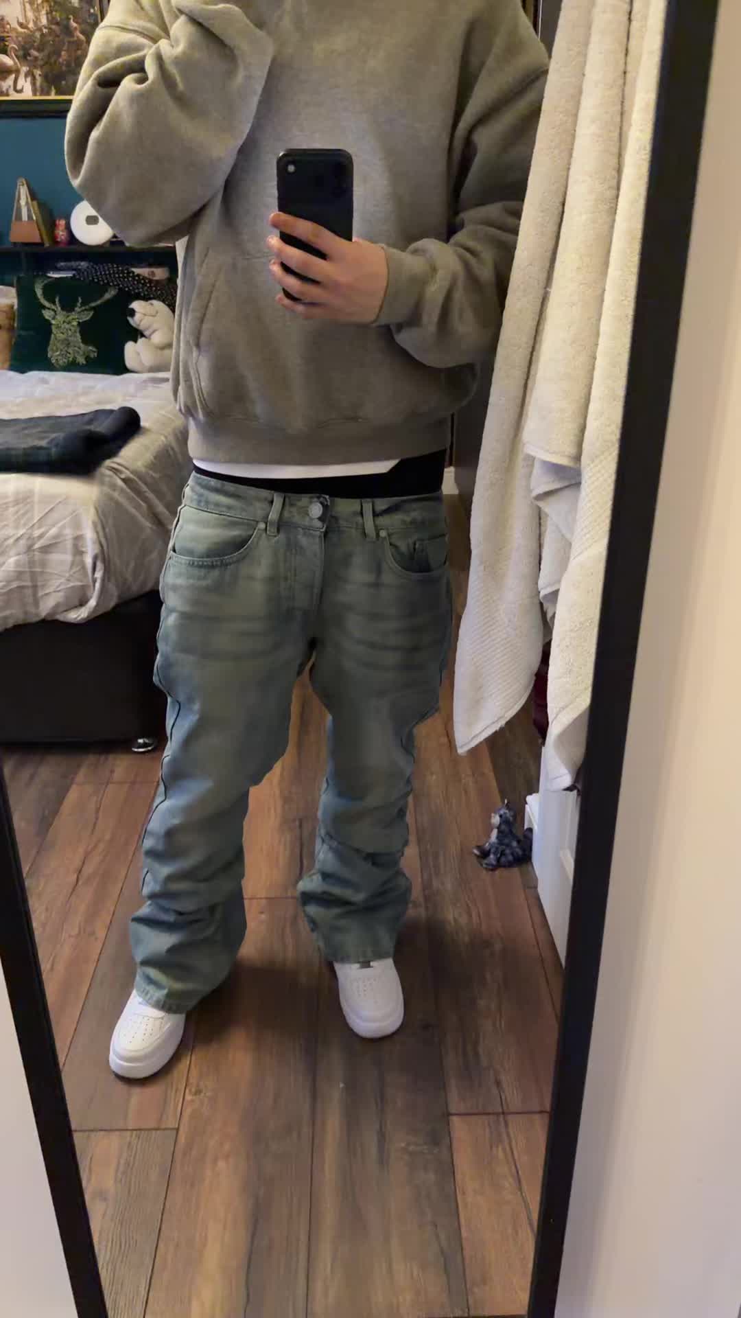 @Oli.