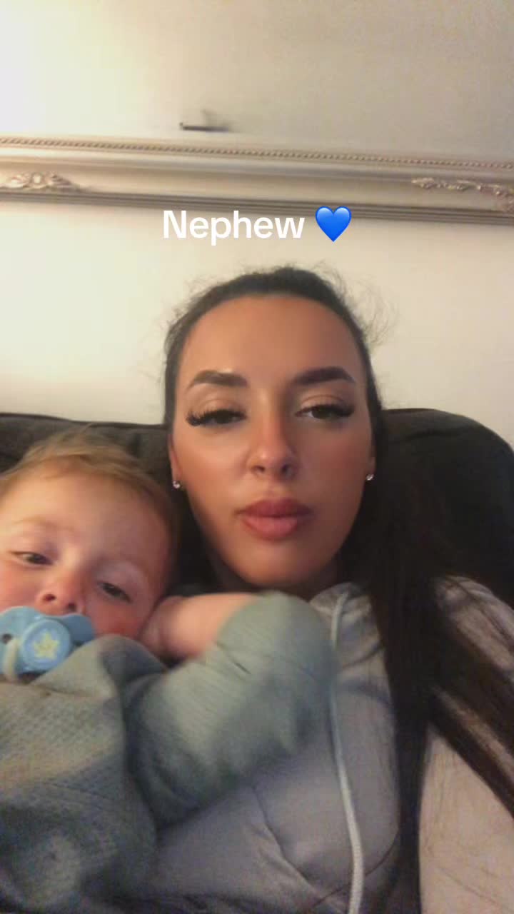 @Shauna21🏴🇯🇲