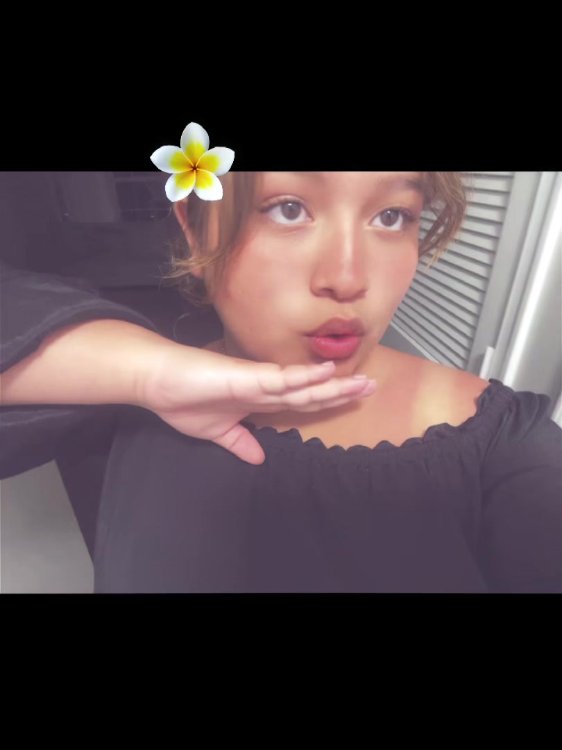 @Victoria_003