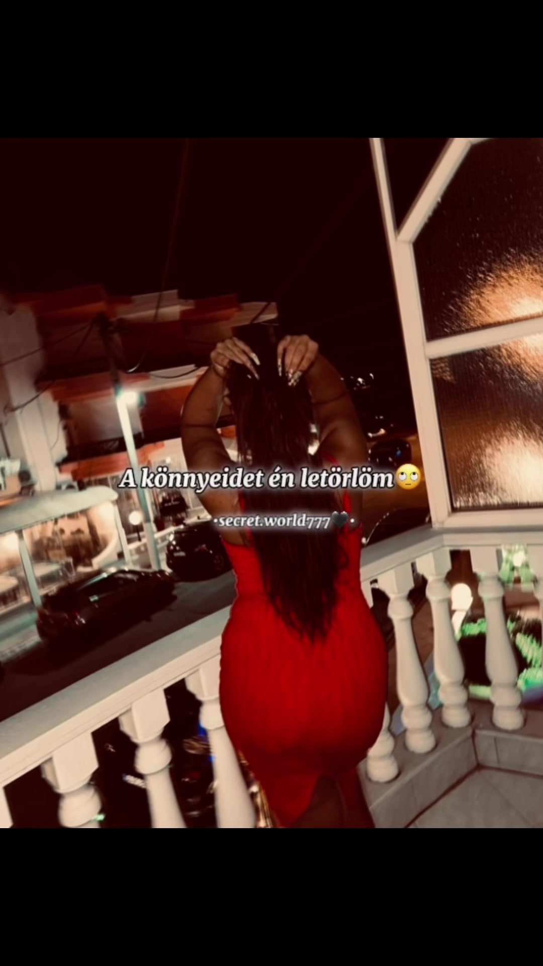@🖤