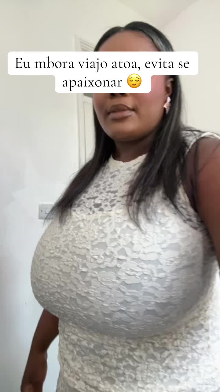 @Eleniaax
