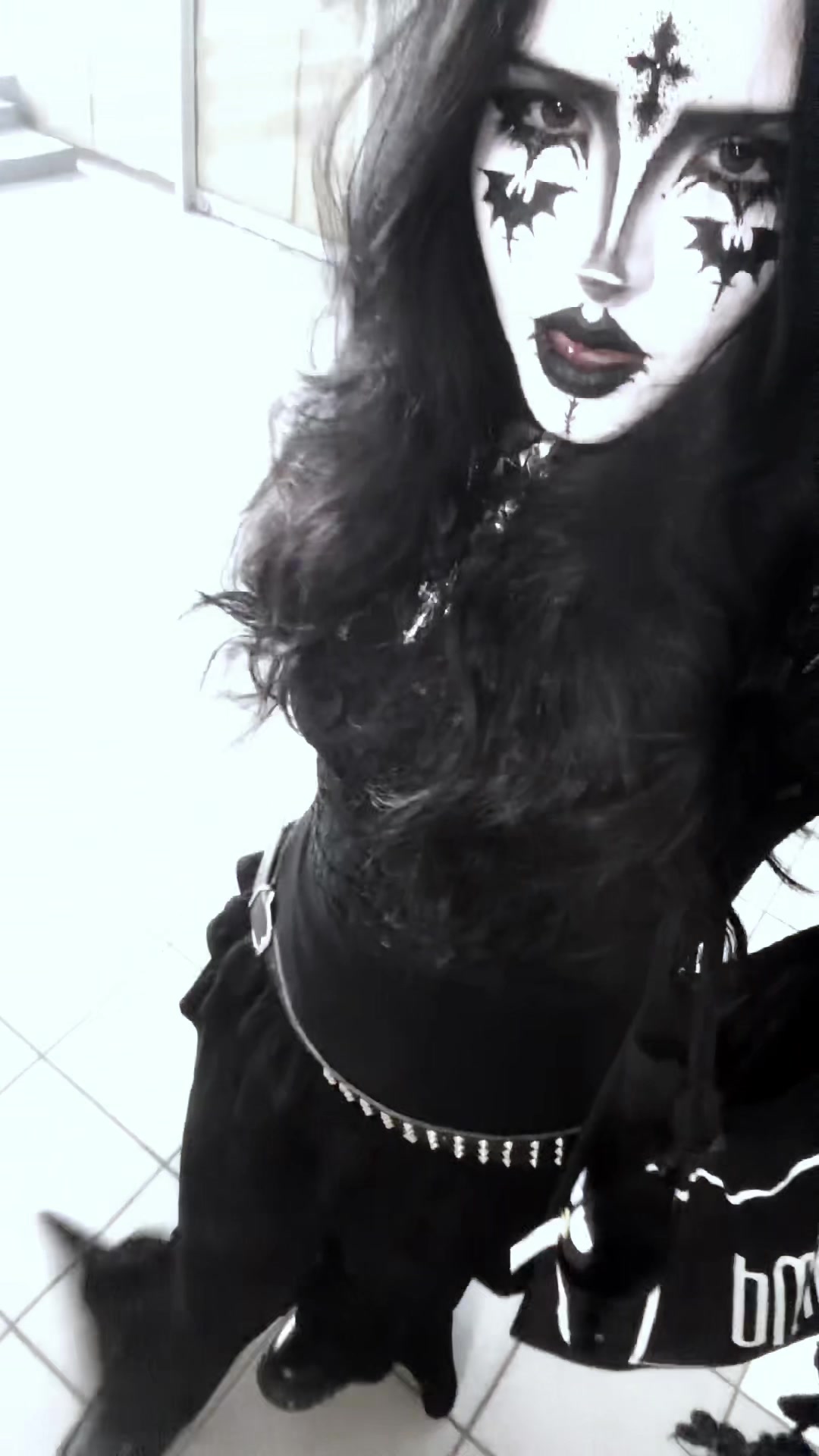 @[⛓️🕸️emily🕸️⛓️]