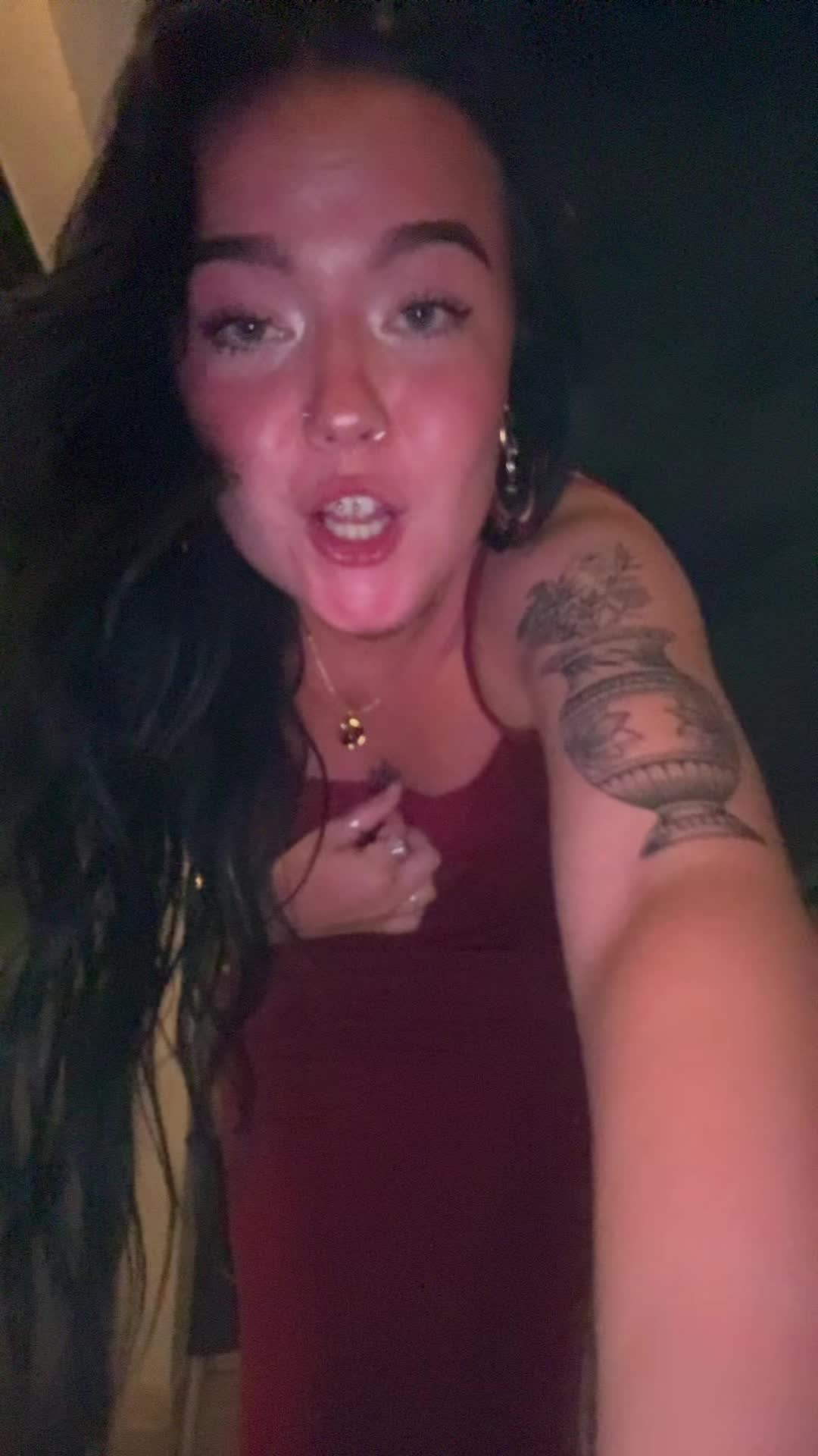 @leeya